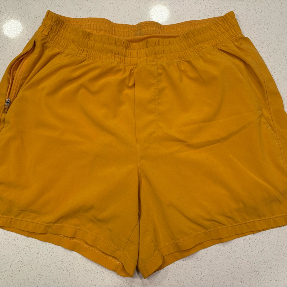 LULULEMON PACEBREAKER LINED 5”